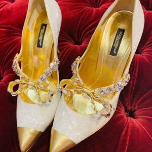 DOLCE & GABBANA Ivory & Gold Mary Jane Pumps with Crystal Bow